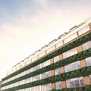 Hampton By Hilton London City